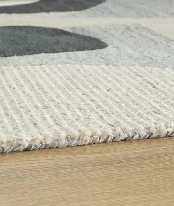 Edrickhill 8' x 10' Rug