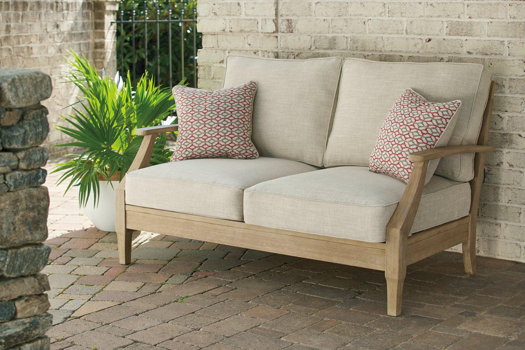 Clare View Loveseat with Cushion