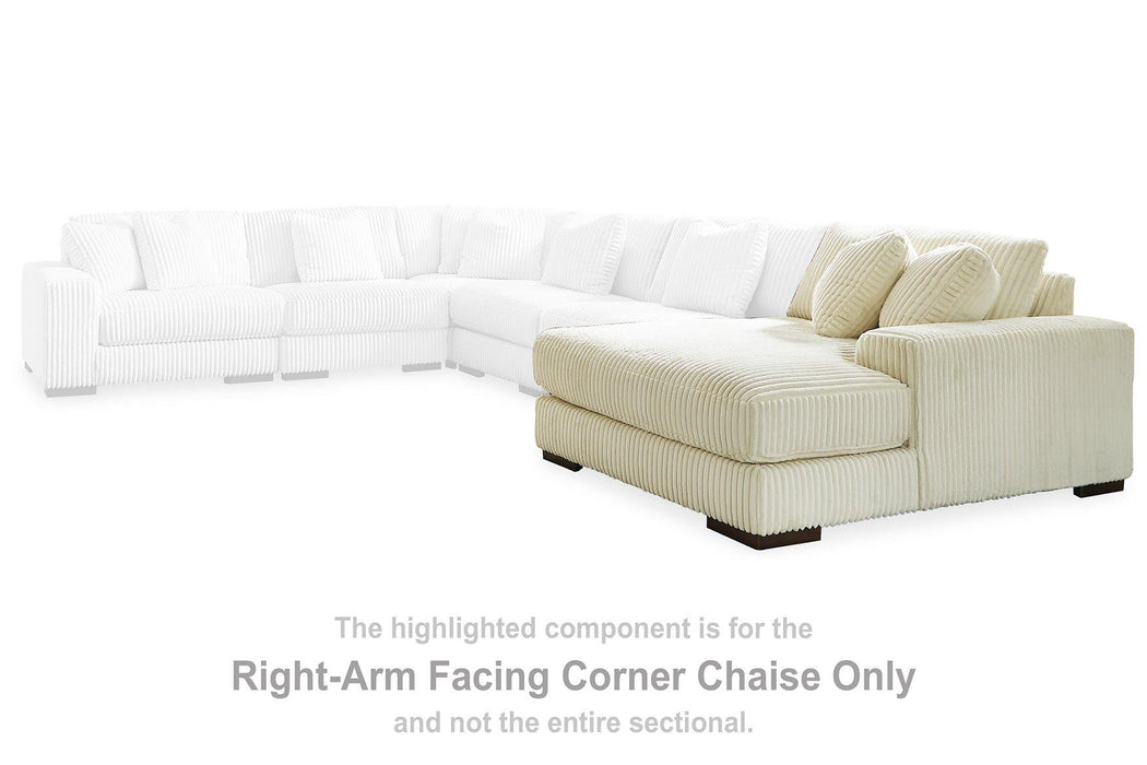 Lindyn Sectional with Double Chaise