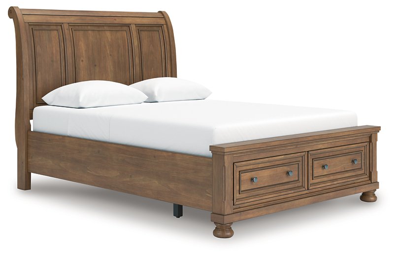 Feddinger Panel Storage Bed